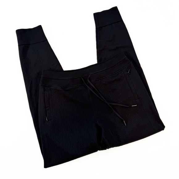 Lululemon Engineered Warmth Jogger Pants Womens 10 Black - Picture 2 of 11
